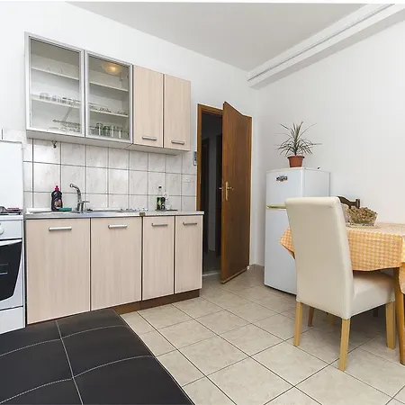 Apartment Smilja *